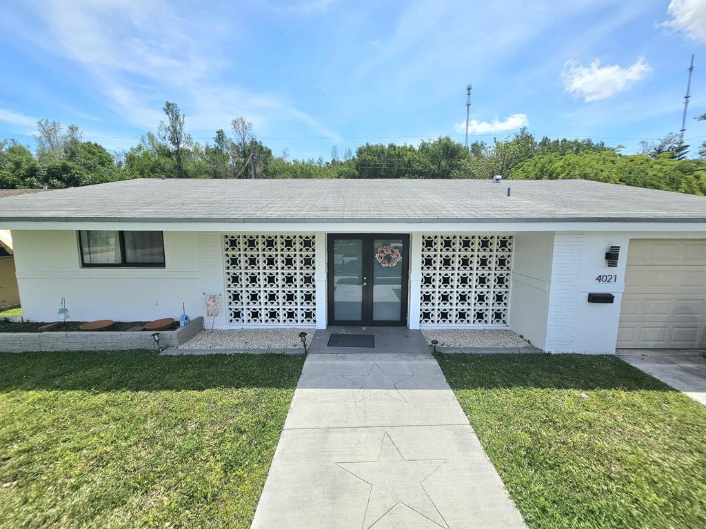 4021 E Shore Road, Miramar, FL 33023