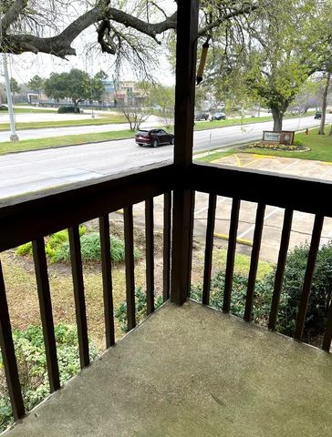 1500 Bay Area Boulevard 209, Houston, TX 77058