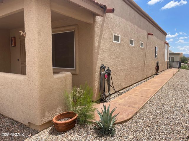 511 S Clubhouse Lane, Sierra Vista, AZ 85635