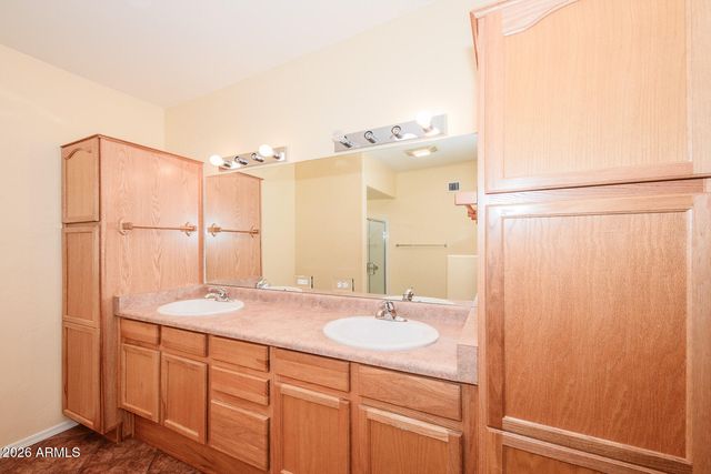 511 S Clubhouse Lane, Sierra Vista, AZ 85635