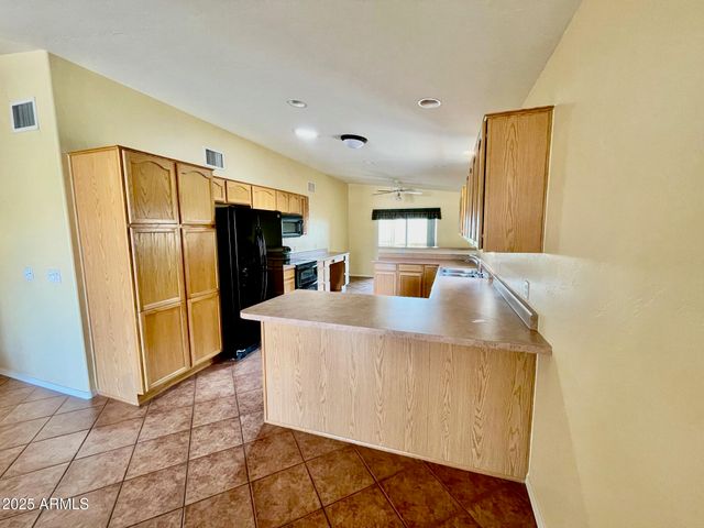 511 S Clubhouse Lane, Sierra Vista, AZ 85635