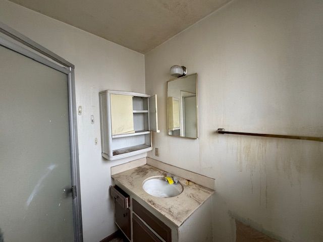 2074 Kingston Drive, Bullhead City, AZ 86442