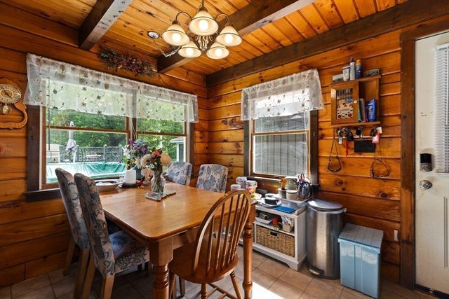 4A Fletcher St, Plainville, MA 02762