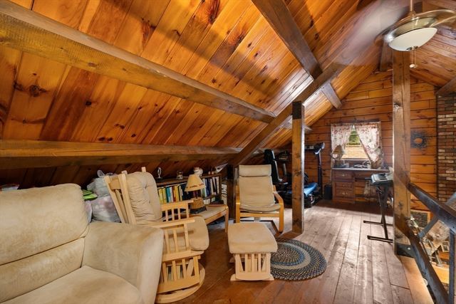 4A Fletcher St, Plainville, MA 02762