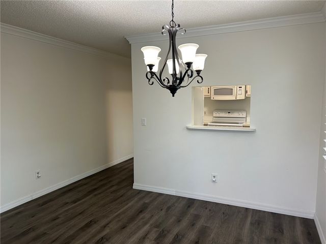 4 Vista Gardens Trail 207, Vero Beach, FL 32962