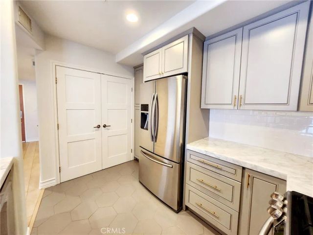 1920 Malcolm Avenue 401, Los Angeles, CA 90025
