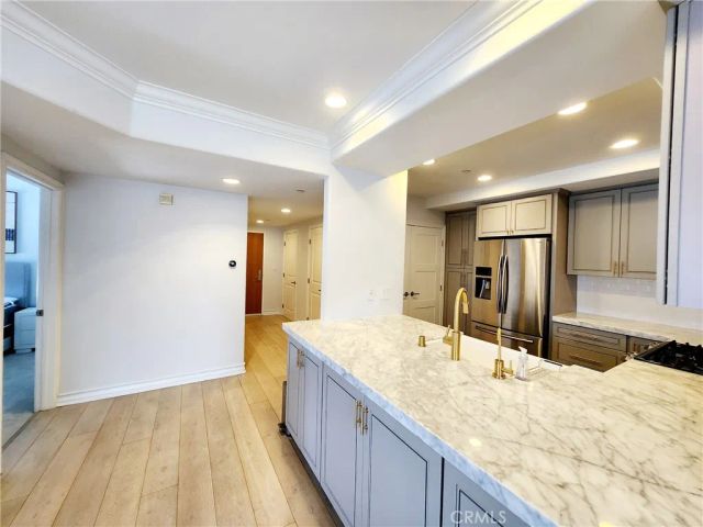 1920 Malcolm Avenue 401, Los Angeles, CA 90025