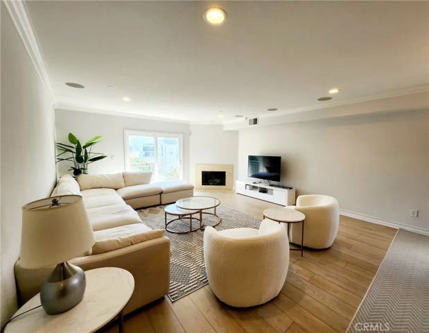 1920 Malcolm Avenue 401, Los Angeles, CA 90025