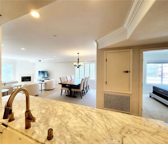 1920 Malcolm Avenue 401, Los Angeles, CA 90025