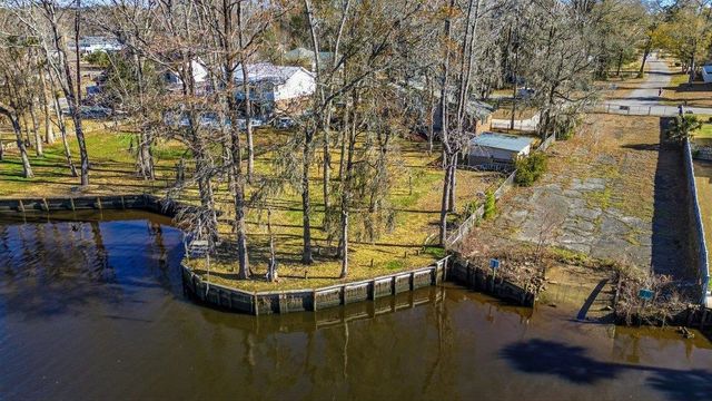 53 Smith Blvd., Myrtle Beach, SC 29588