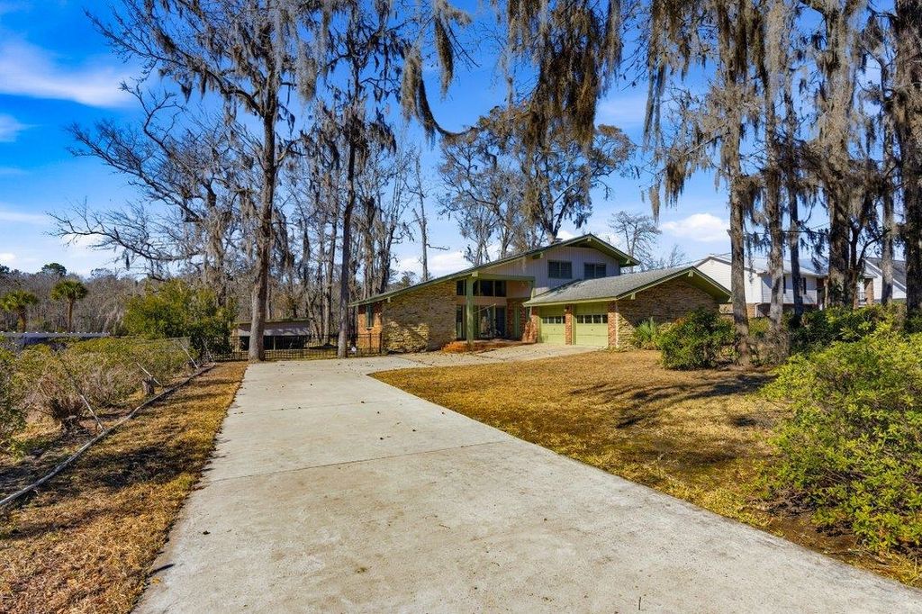 53 Smith Blvd., Myrtle Beach, SC 29588