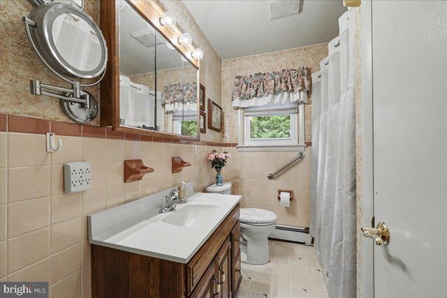 451 SAYLORS MILL RD, Spring City, PA 19475