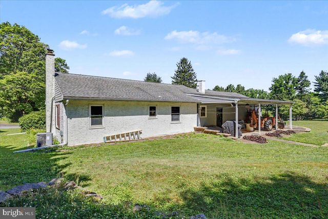 451 SAYLORS MILL RD, Spring City, PA 19475