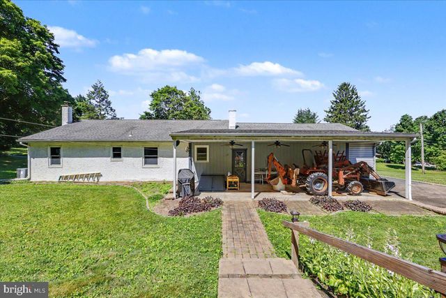 451 SAYLORS MILL RD, Spring City, PA 19475