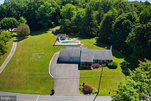 451 SAYLORS MILL RD, Spring City, PA 19475