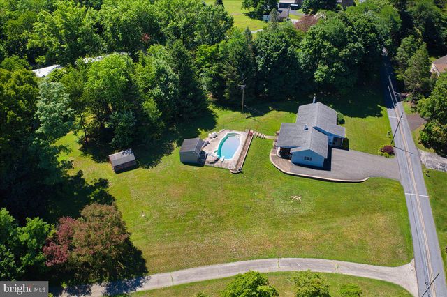 451 SAYLORS MILL RD, Spring City, PA 19475