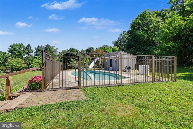 451 SAYLORS MILL RD, Spring City, PA 19475
