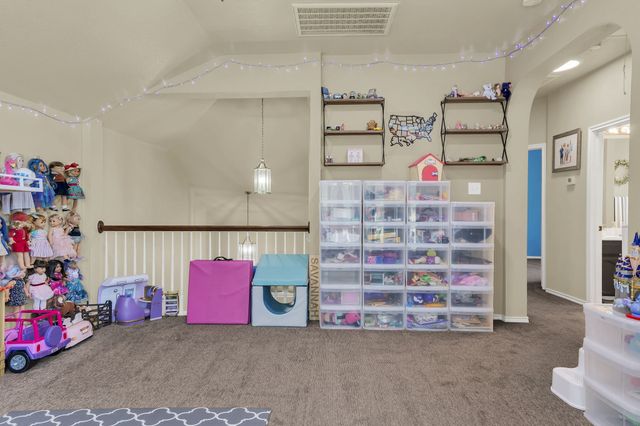 4138 Petersburg Drive, Fort Worth, TX 76244