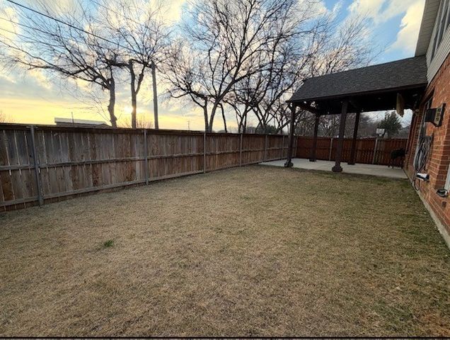 4138 Petersburg Drive, Fort Worth, TX 76244