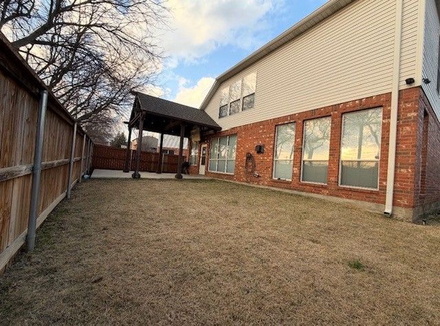 4138 Petersburg Drive, Fort Worth, TX 76244