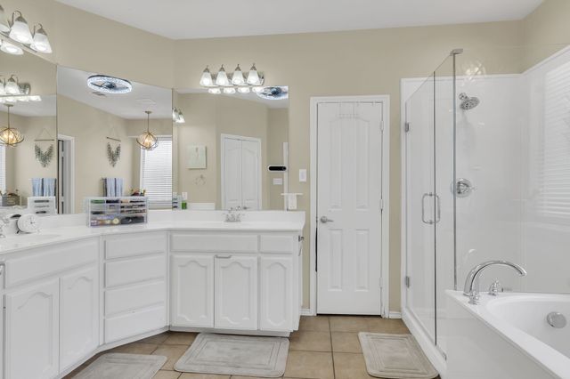 4138 Petersburg Drive, Fort Worth, TX 76244