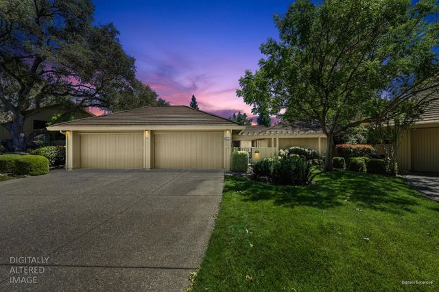 11390 Huntington Village Ln, Gold River, CA 95670