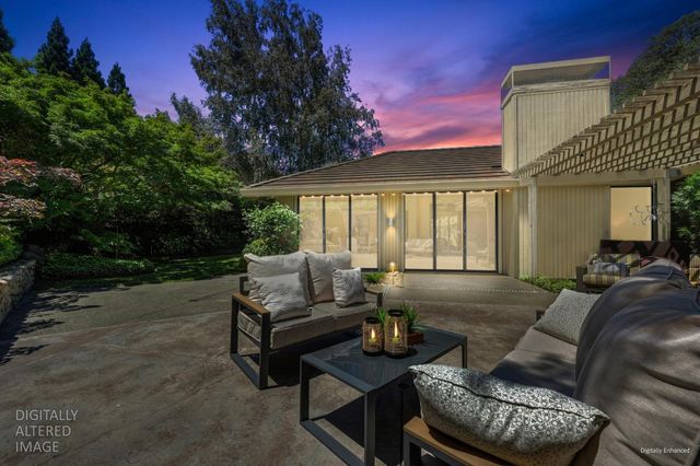 11390 Huntington Village Ln, Gold River, CA 95670