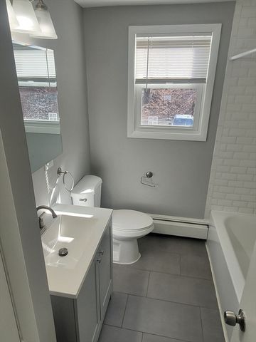 433B Sea Street 5, Quincy, MA 02169