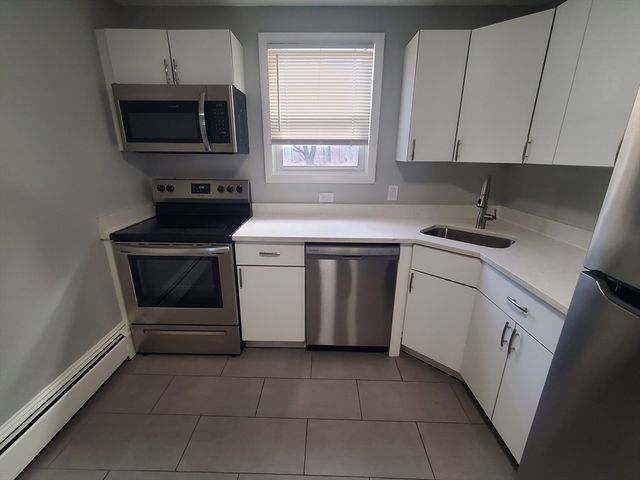 433B Sea Street 5, Quincy, MA 02169