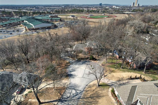 3302 E 100th Place, Tulsa, OK 74137