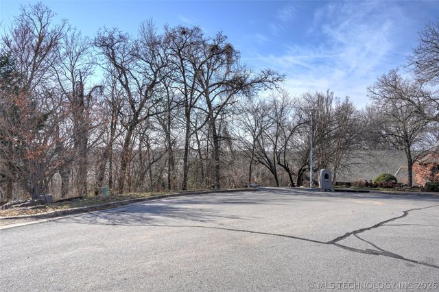 3302 E 100th Place, Tulsa, OK 74137