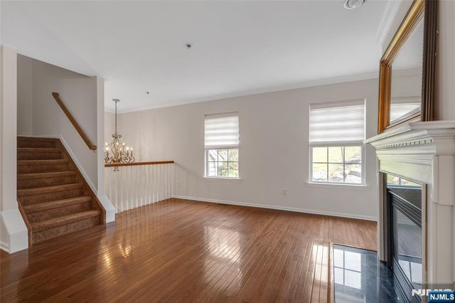 114 Ridge Drive, Pompton Lakes, NJ 07442