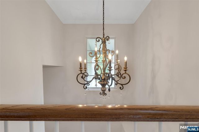 114 Ridge Drive, Pompton Lakes, NJ 07442