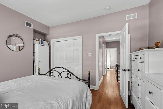 348 JACKSON STREET, Philadelphia, PA 19148