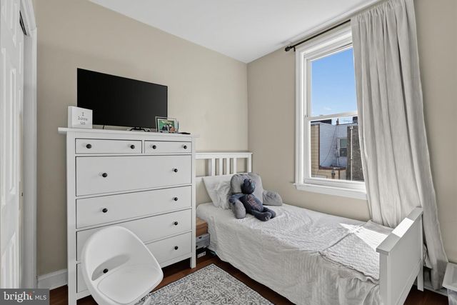 348 JACKSON STREET, Philadelphia, PA 19148