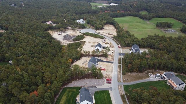 17-035 Seabiscuit Drive, Plymouth, MA 02360