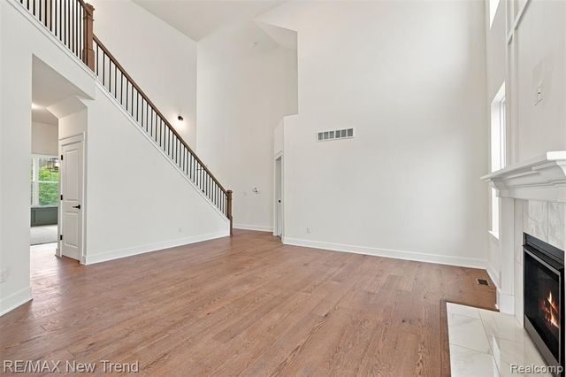 24454 Pembrooke Drive, South Lyon, MI 48178