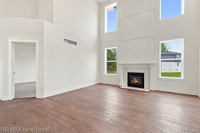 24454 Pembrooke Drive, South Lyon, MI 48178