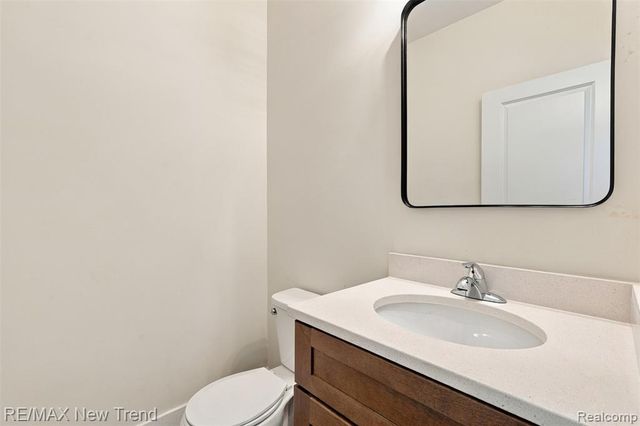 24454 Pembrooke Drive, South Lyon, MI 48178