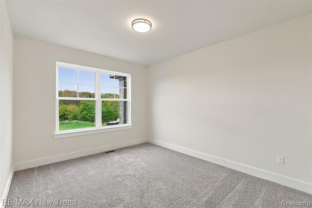 24454 Pembrooke Drive, South Lyon, MI 48178