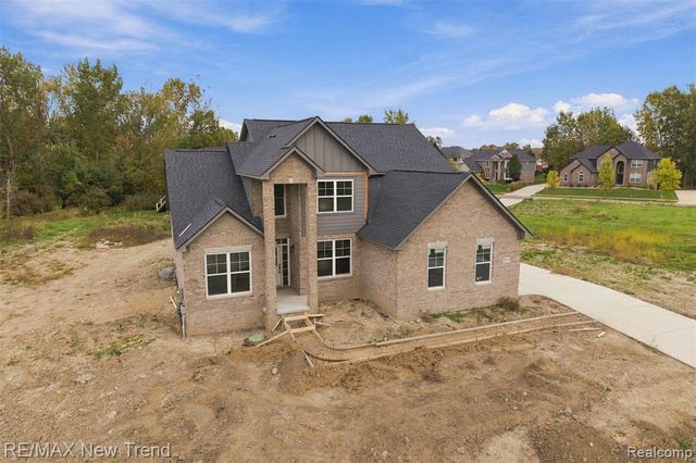 24454 Pembrooke Drive, South Lyon, MI 48178