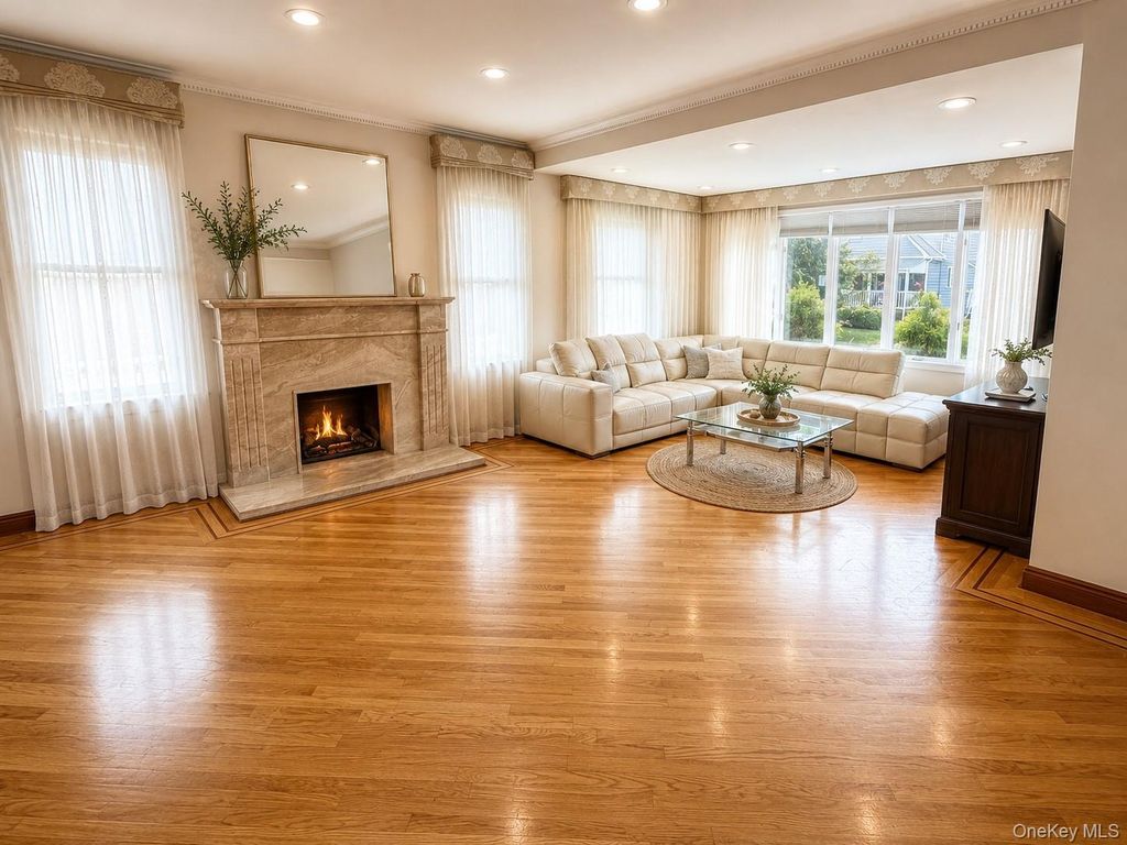 526 Beach 132nd Street, Belle Harbor, NY 11694 — photo 4