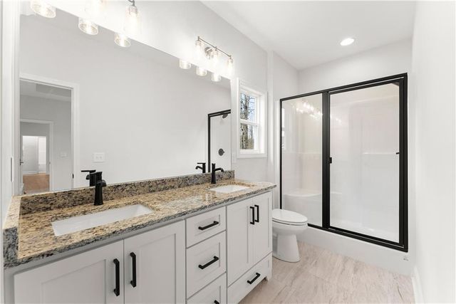 50 Hawks Ridge Ct, Cleveland, GA 30528