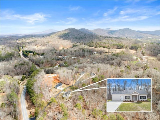 50 Hawks Ridge Ct, Cleveland, GA 30528