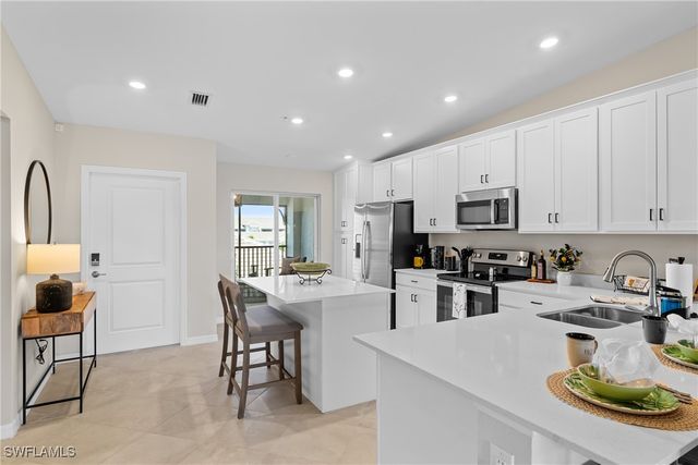 5467 Double Eagle CIR 3225, Ave Maria, FL 34142