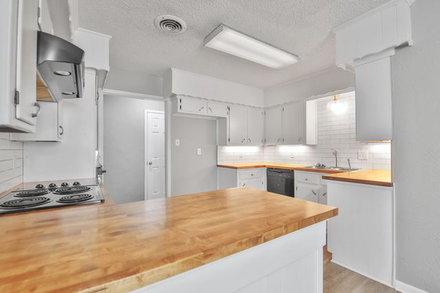 5424 30th Street, Lubbock, TX 79407