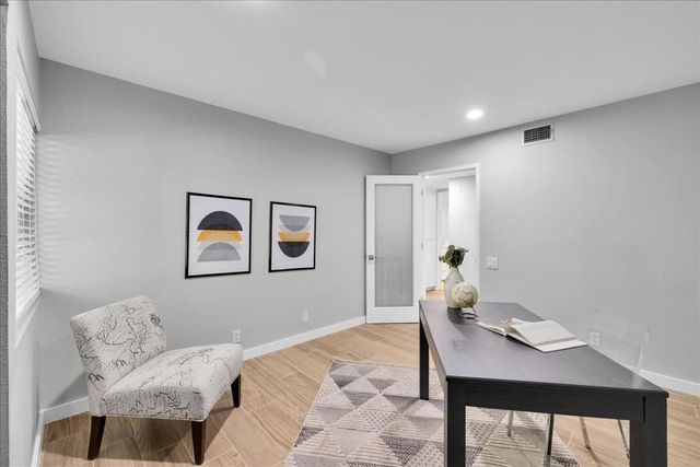 1111 E Ramon Road 98, Palm Springs, CA 92264