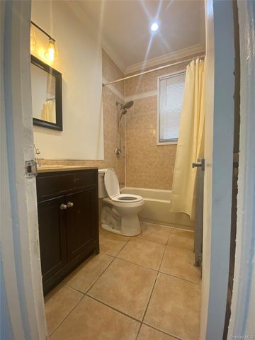 4331 Murdock Avenue, Bronx, NY 10466