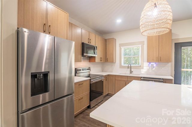 98 Lexxi Lane, Tryon, NC 28782