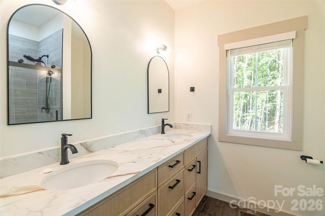 98 Lexxi Lane, Tryon, NC 28782